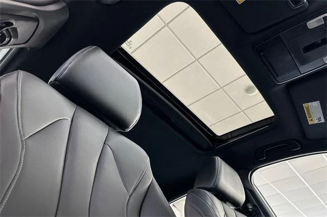 2024 Acura Integra 5th Gen - Image 17 of 18
