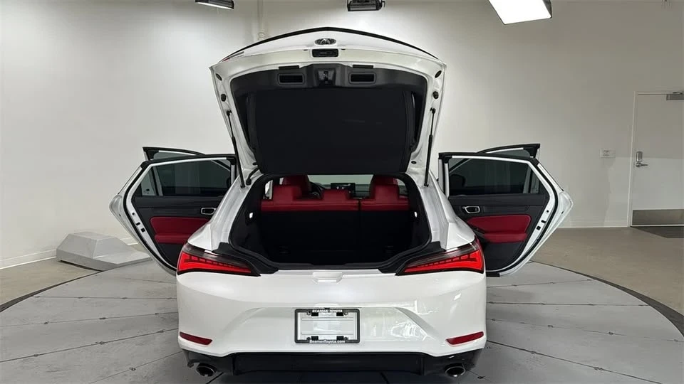 2024 Acura Integra 5th Gen - Image 16 of 20