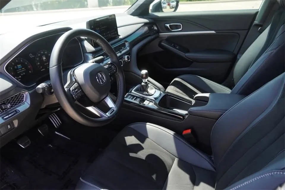 2024 Acura Integra 5th Gen - Image 13 of 17