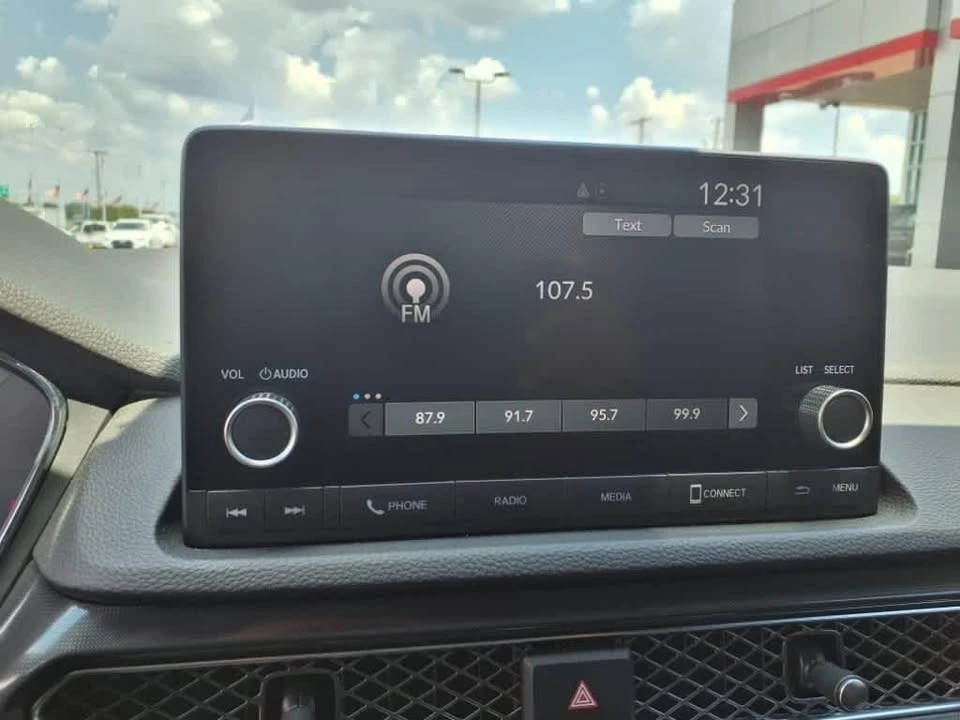 2024 Acura Integra 5th Gen - Image 9 of 12