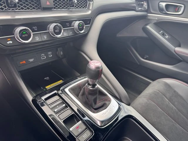 2024 Acura Integra Type S 5th Gen - Image 18 of 20