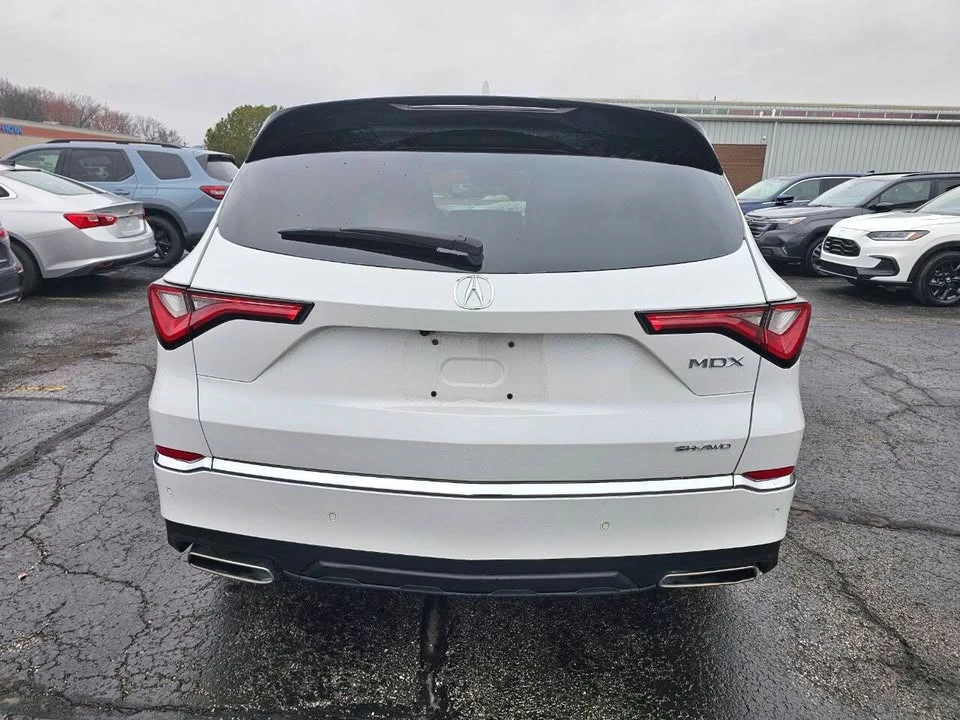 2024 Acura MDX 4th Gen - Image 8 of 20