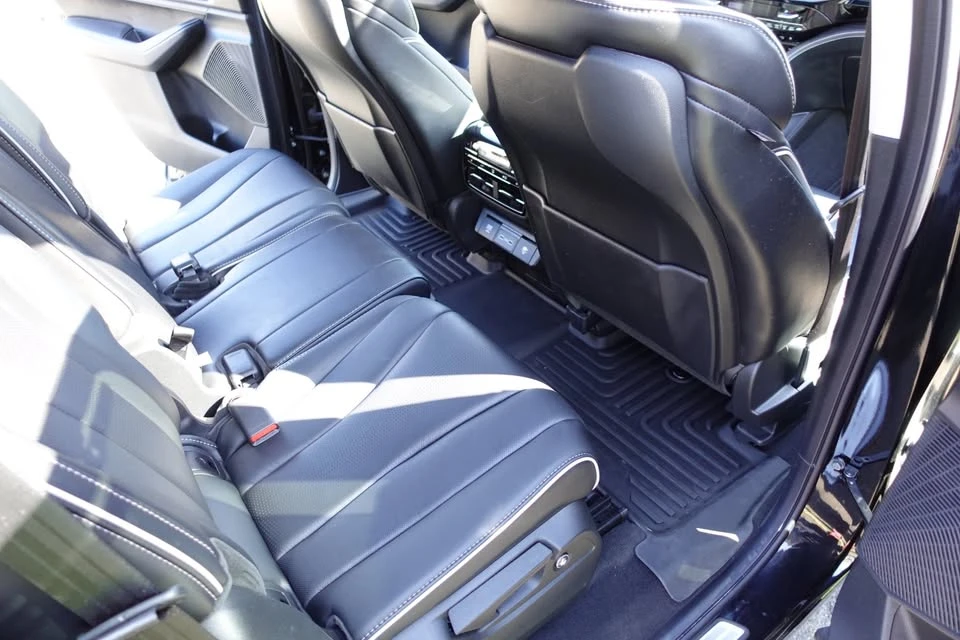 2024 Acura MDX 4th Gen - Image 9 of 20