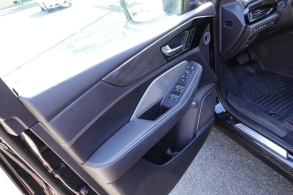 2024 Acura MDX 4th Gen - Image 6 of 20
