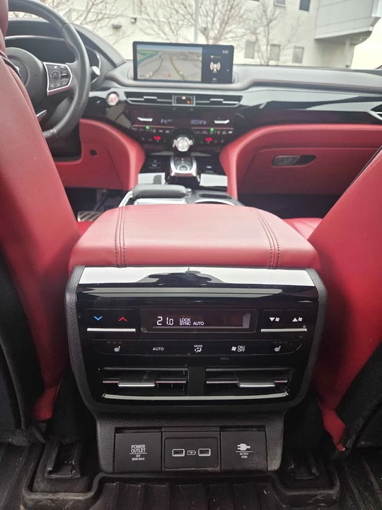 2024 Acura MDX 4th Gen - Image 19 of 20