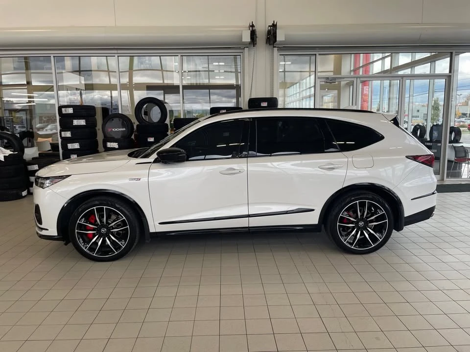2024 Acura MDX 4th Gen - Image 2 of 10