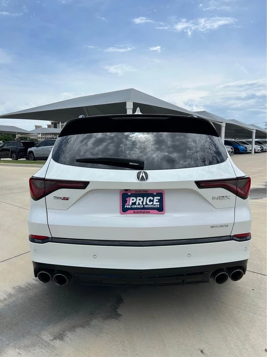 2024 Acura MDX 4th Gen - Image 4 of 16