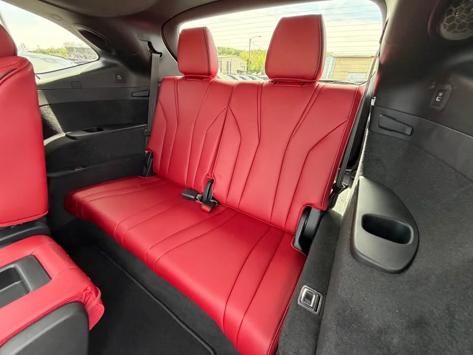 2024 Acura MDX 4th Gen - Image 15 of 19