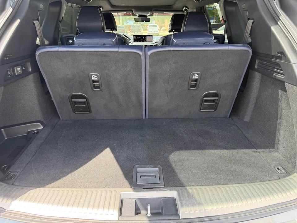 2024 Acura MDX 4th Gen - Image 13 of 14