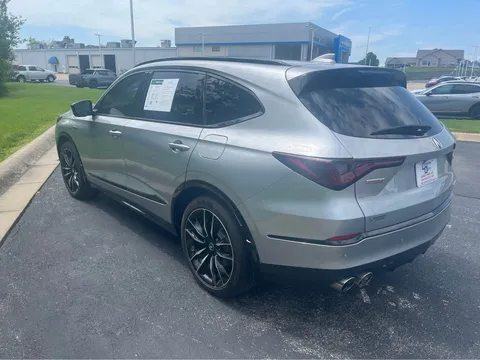 2024 Acura MDX 4th Gen - Image 4 of 14