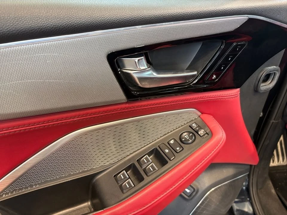 2024 Acura MDX 4th Gen - Image 9 of 15