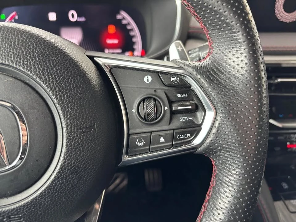 2024 Acura MDX 4th Gen - Image 11 of 20