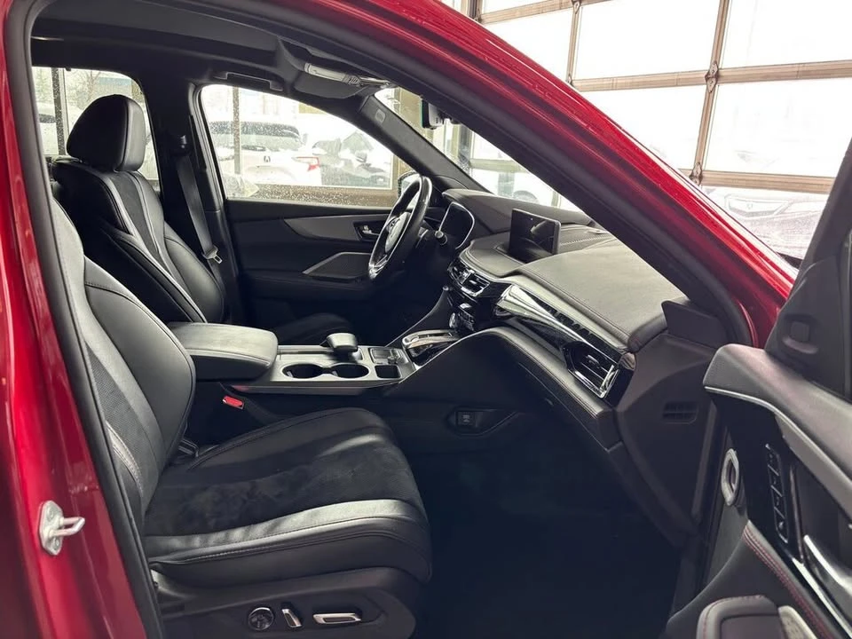 2024 Acura MDX 4th Gen - Image 16 of 20