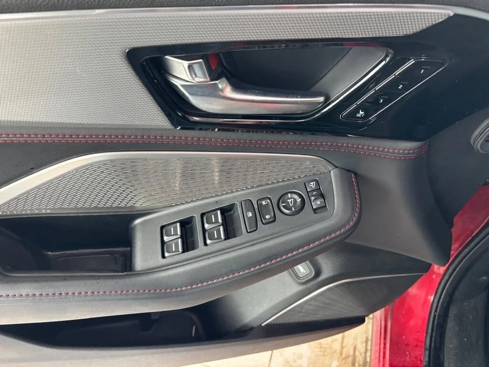 2024 Acura MDX 4th Gen - Image 8 of 20