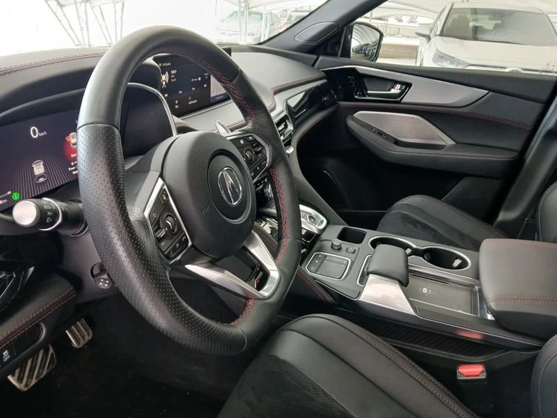 2024 Acura MDX 4th Gen - Image 9 of 20