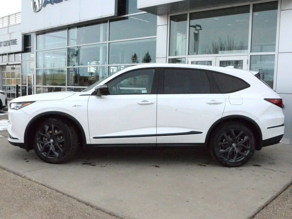 2024 Acura MDX 4th Gen - Image 2 of 18