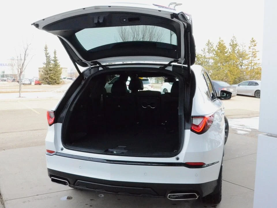 2024 Acura MDX 4th Gen - Image 5 of 18
