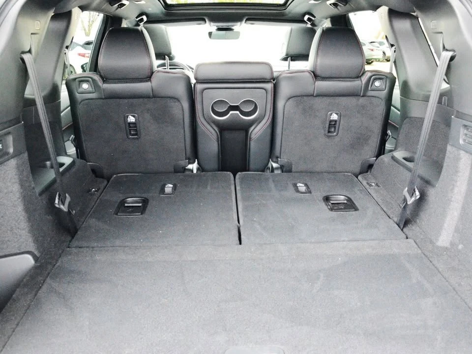 2024 Acura MDX 4th Gen - Image 13 of 18