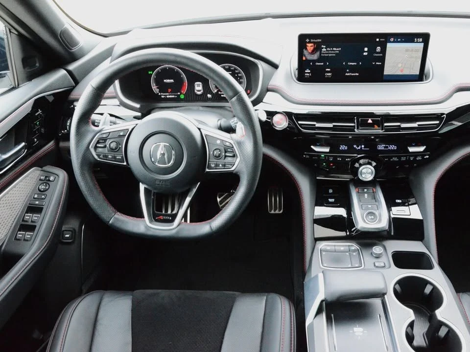 2024 Acura MDX 4th Gen - Image 15 of 18