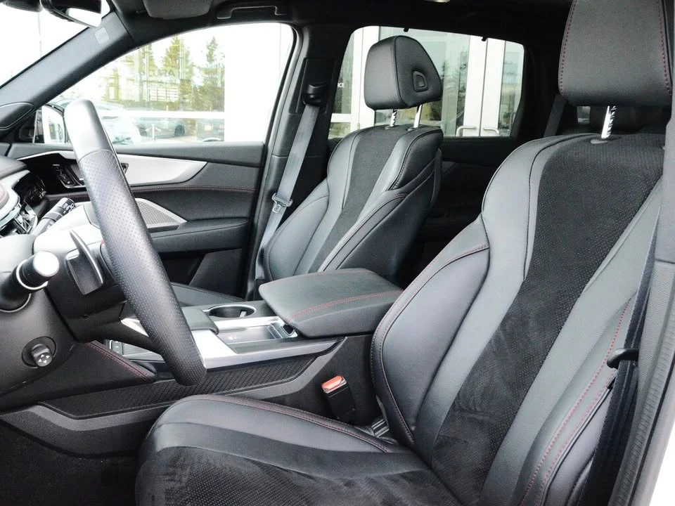 2024 Acura MDX 4th Gen - Image 8 of 18
