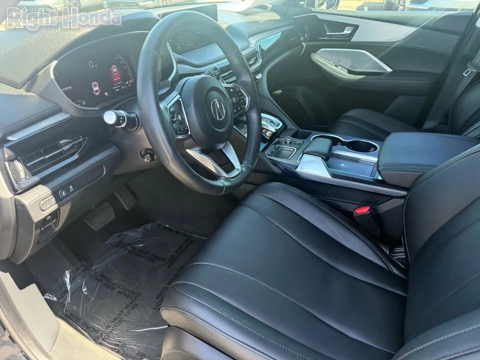 2024 Acura MDX 4th Gen - Image 8 of 13