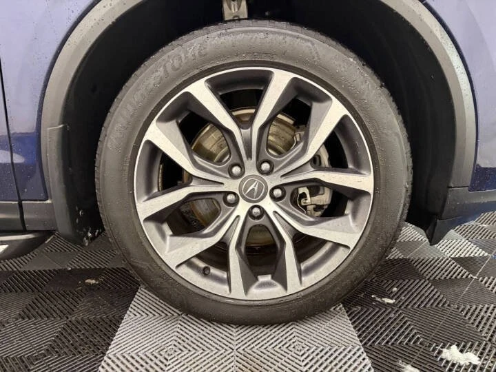 2024 Acura MDX 4th Gen - Image 17 of 18