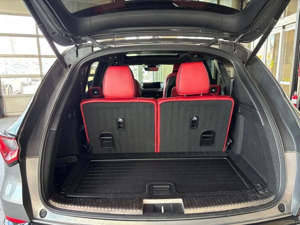 2024 Acura MDX 4th Gen - Image 18 of 19