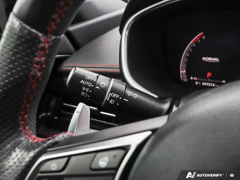 2024 Acura MDX 4th Gen - Image 11 of 19