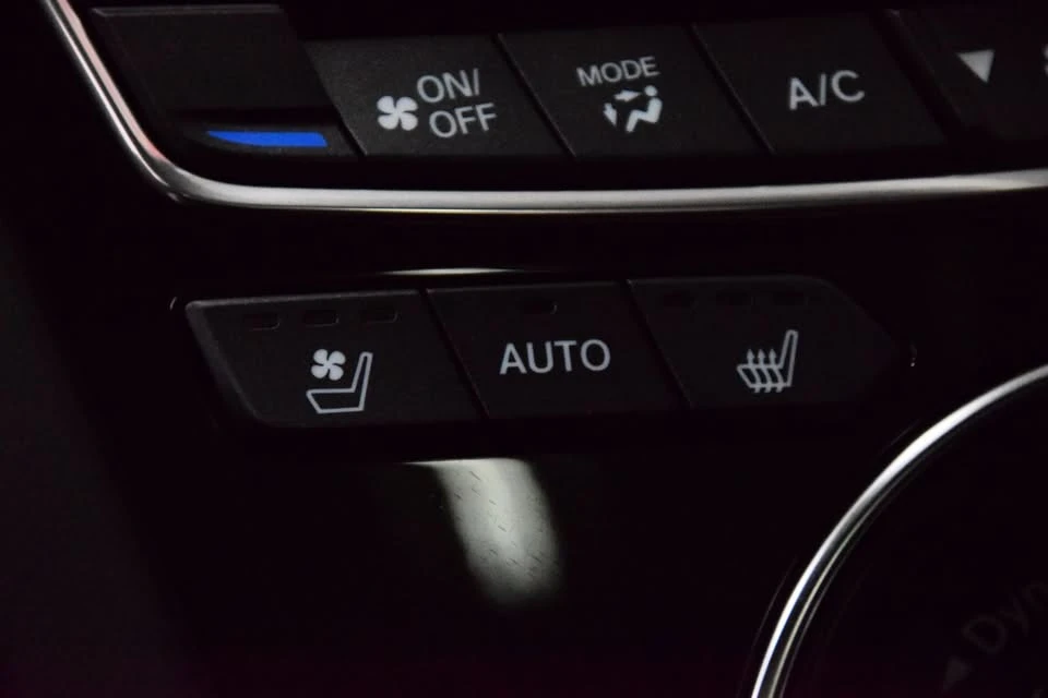 2024 Acura RDX 3rd Gen - Image 18 of 20