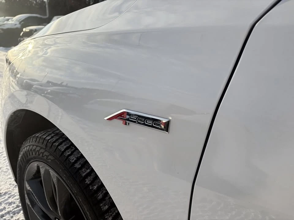 2024 Acura RDX 3rd Gen - Image 8 of 20