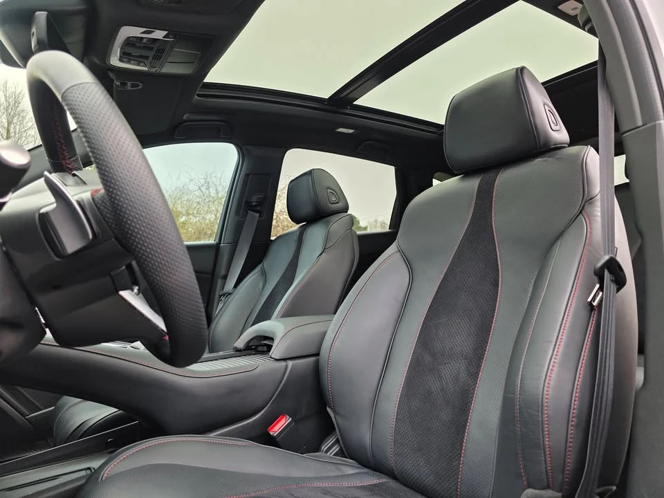 2024 Acura RDX 3rd Gen - Image 15 of 18