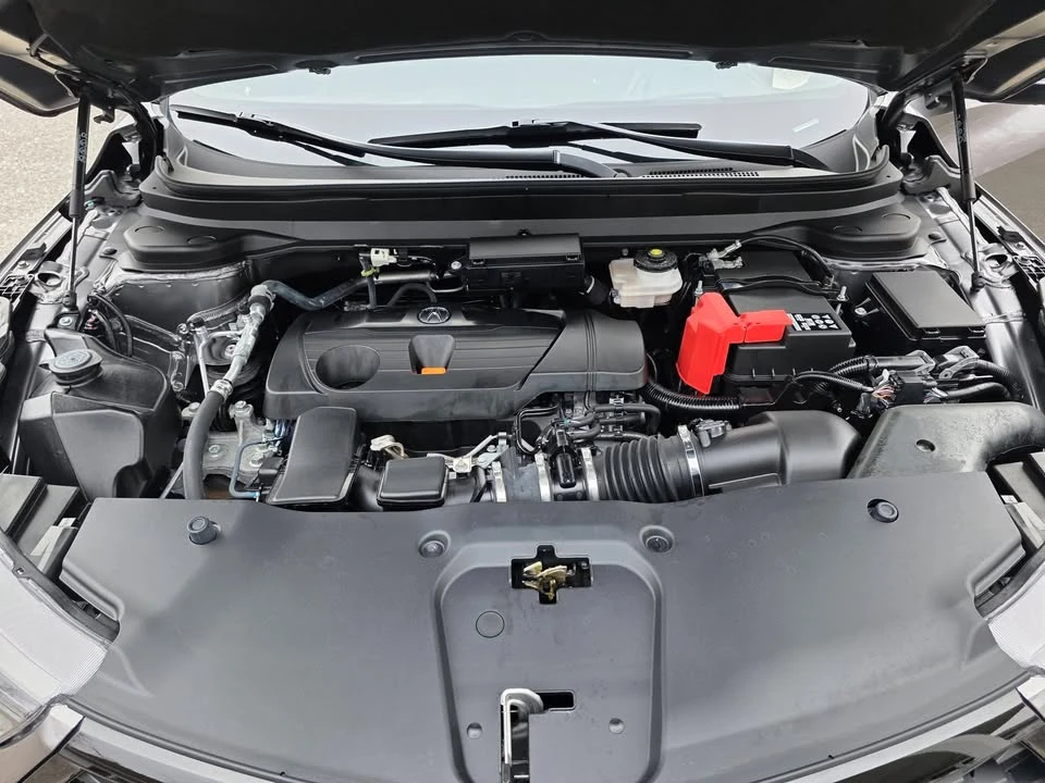 2024 Acura RDX 3rd Gen - Image 11 of 18