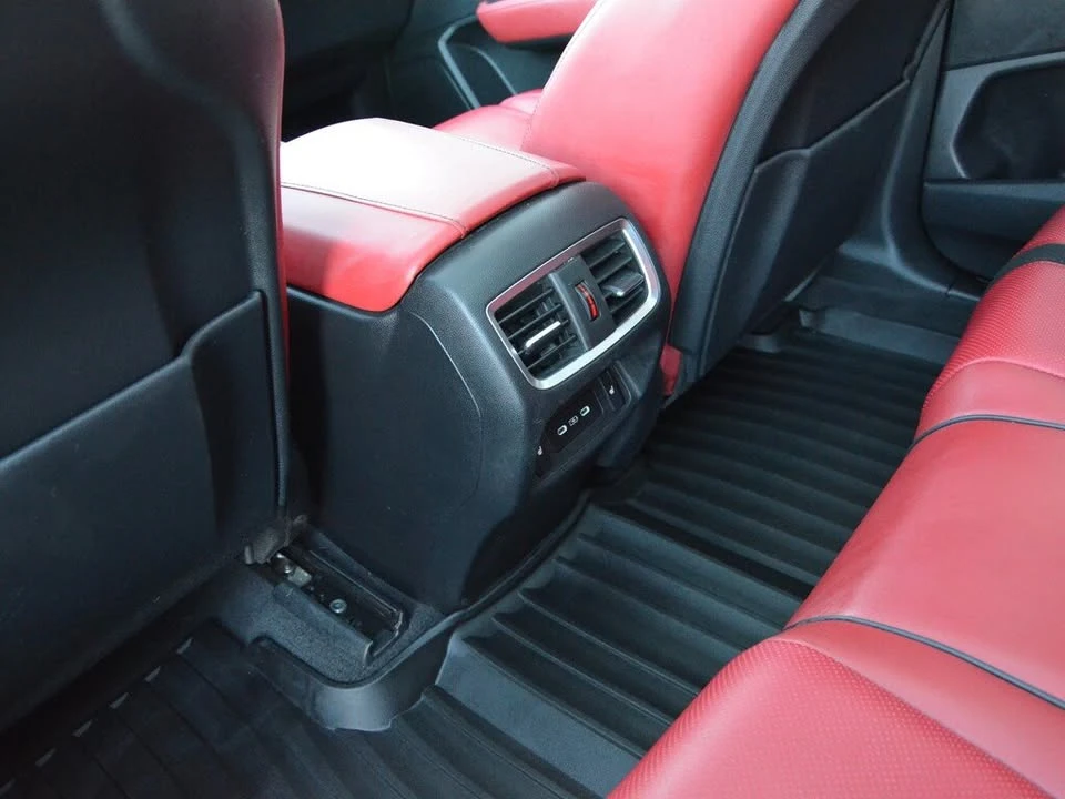 2024 Acura RDX 3rd Gen - Image 18 of 19