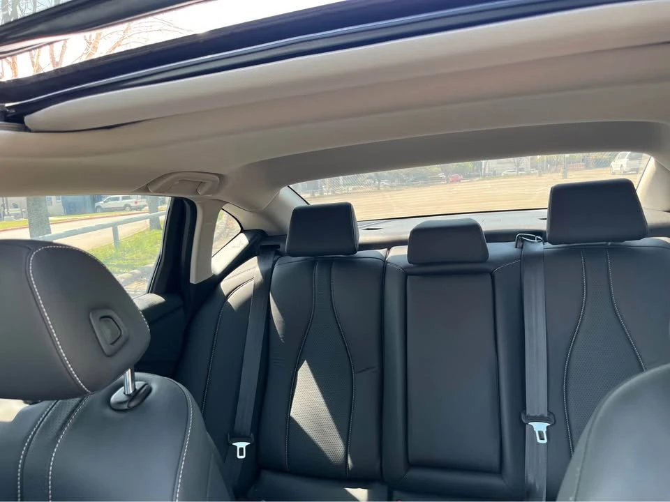 2024 Acura TLX 2nd Gen - Image 9 of 12