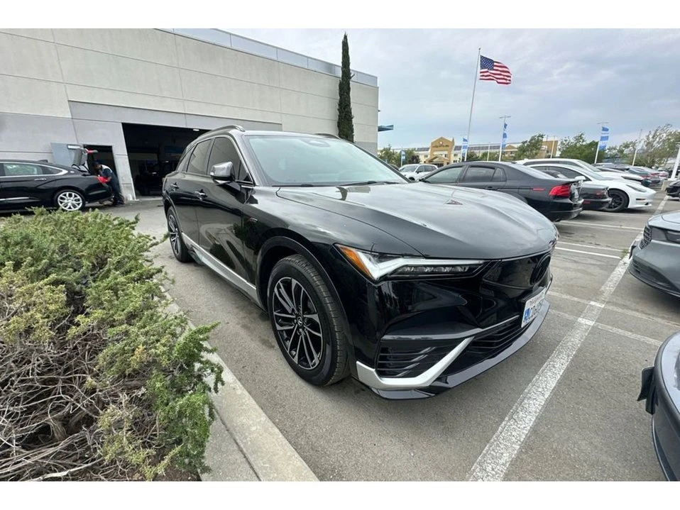 2024 Acura ZDX 2nd Gen - Image 2 of 10