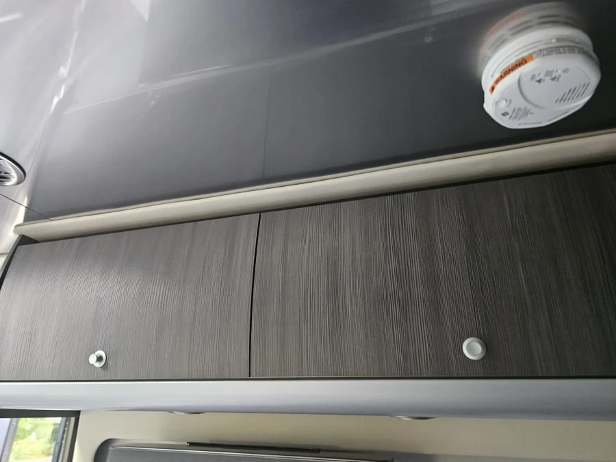 2024 Airstream - Image 10 of 19
