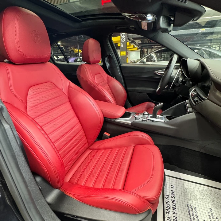 2024 Alfa Romeo Giulia - Image 6 of 20