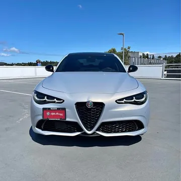 2024 Alfa Romeo Giulia Competizione