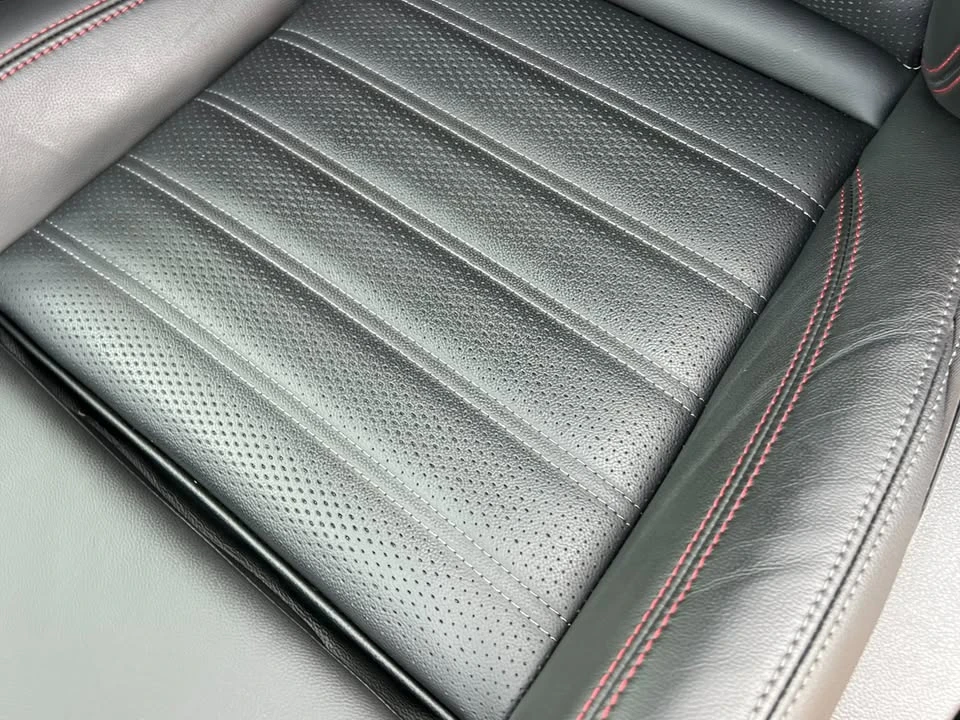 2024 Alfa Romeo Giulia - Image 10 of 20