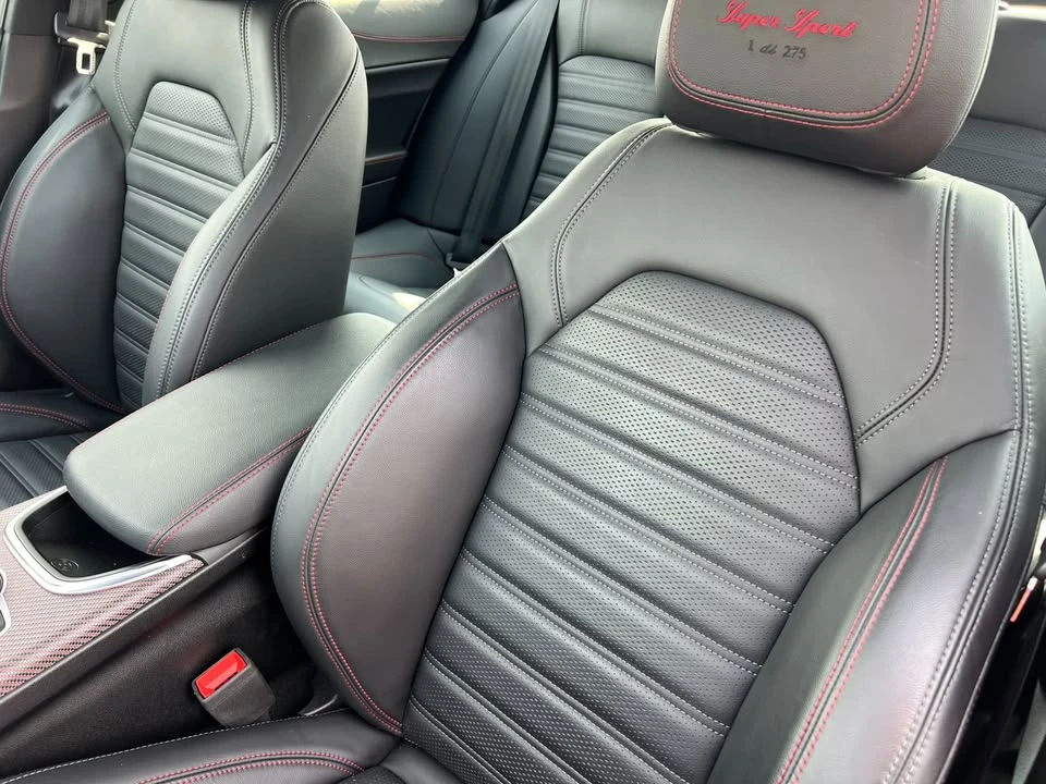 2024 Alfa Romeo Giulia - Image 11 of 20