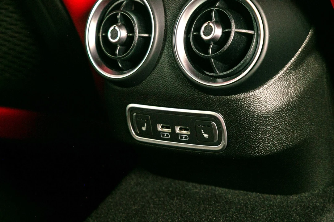 2024 Alfa Romeo Giulia Quadrifoglio - Image 31 of 31