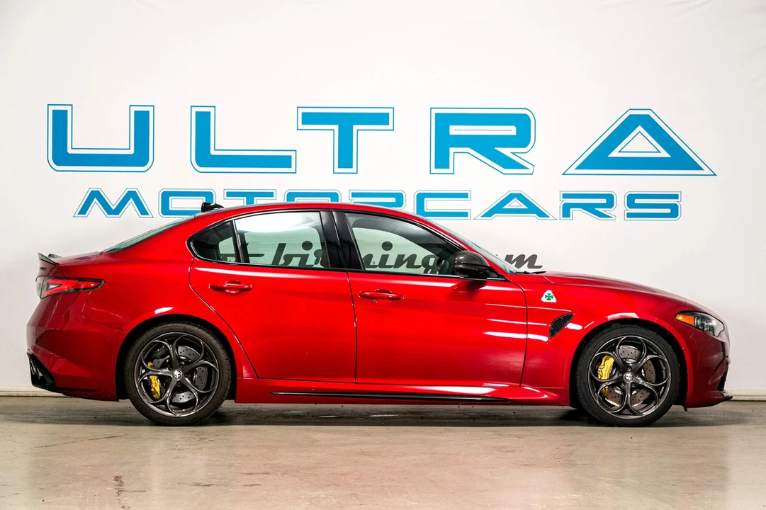 2024 Alfa Romeo Giulia Quadrifoglio - Image 11 of 31