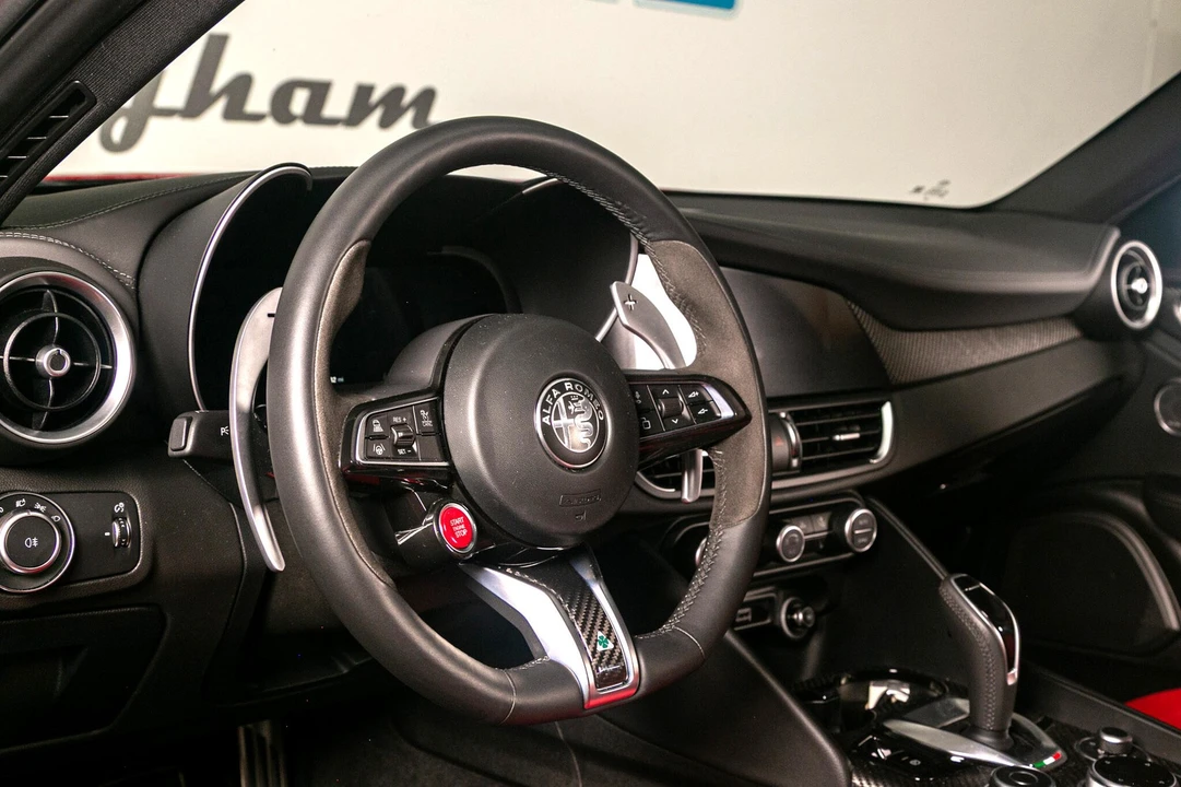 2024 Alfa Romeo Giulia Quadrifoglio - Image 2 of 31