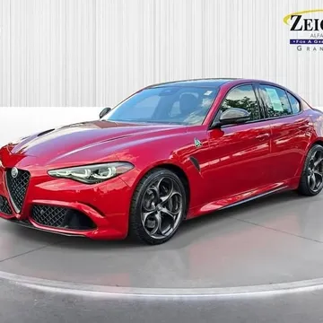 2024 Alfa Romeo Giulia Quadrifoglio