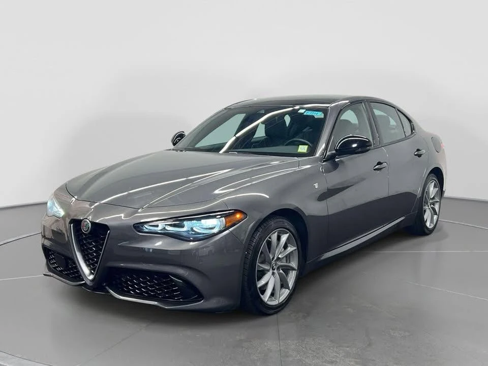 2024 Alfa Romeo Giulia - Image 3 of 20