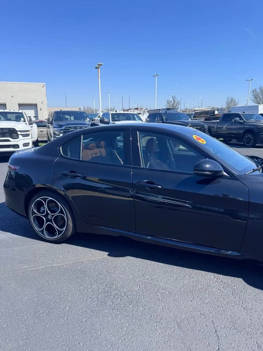 2024 Alfa Romeo Giulia - Image 3 of 16