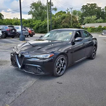 2024 Alfa Romeo Giulia Ti Sedan 4D