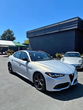 2024 Alfa Romeo Giulia Ti Sedan 4D