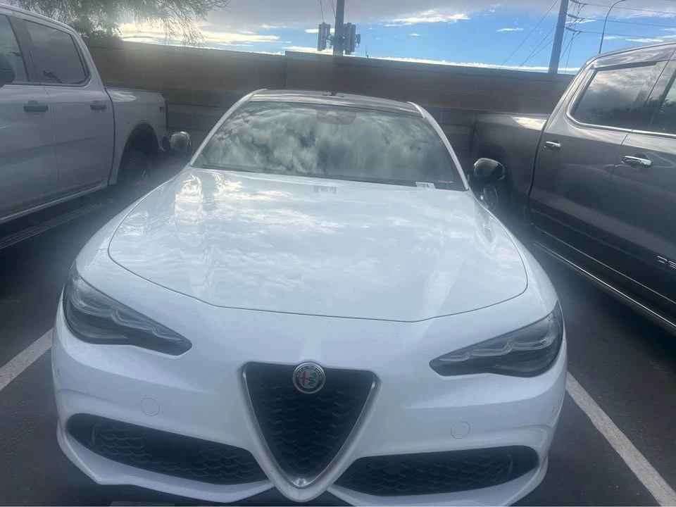 2024 Alfa Romeo Giulia - Image 4 of 7