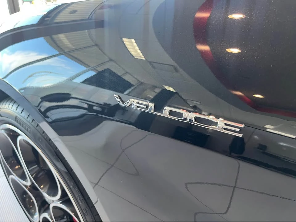 2024 Alfa Romeo Giulia - Image 10 of 20